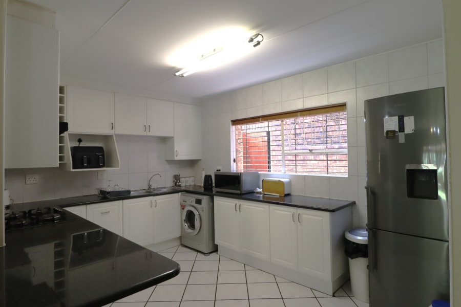 3 Bedroom Property for Sale in Rivonia Gauteng