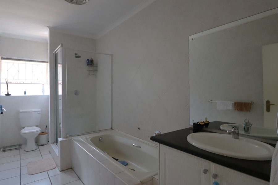 3 Bedroom Property for Sale in Rivonia Gauteng