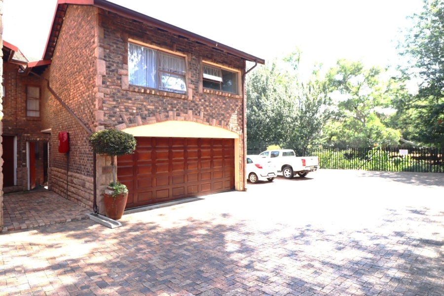 3 Bedroom Property for Sale in Rivonia Gauteng