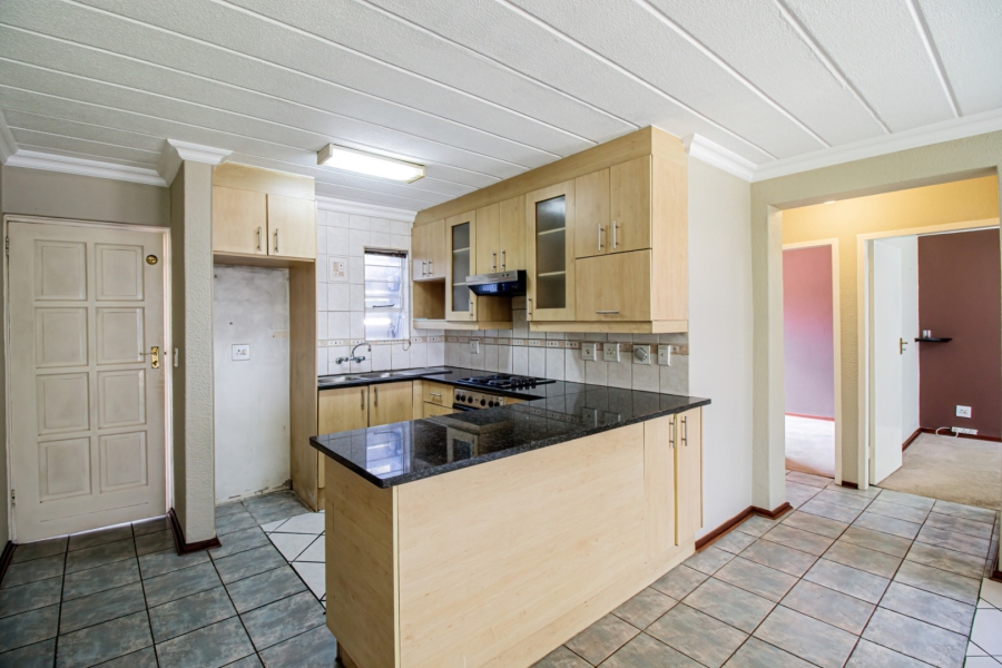 2 Bedroom Property for Sale in Wendywood Gauteng