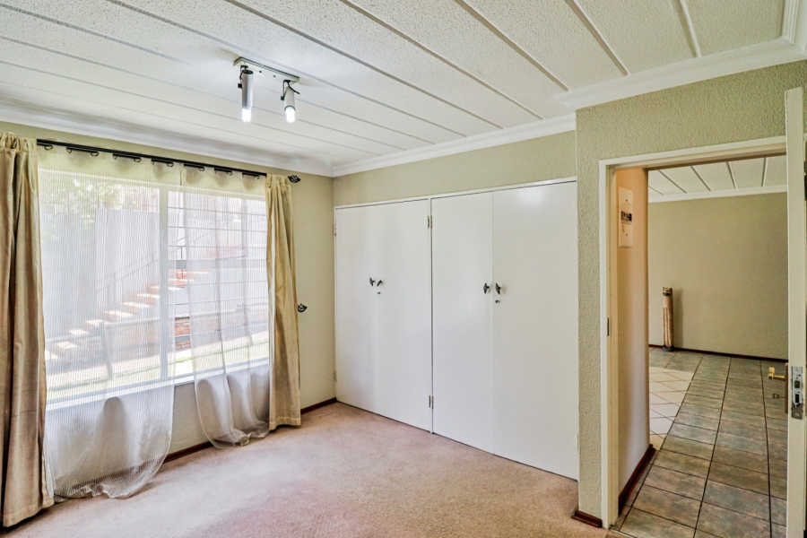 2 Bedroom Property for Sale in Wendywood Gauteng