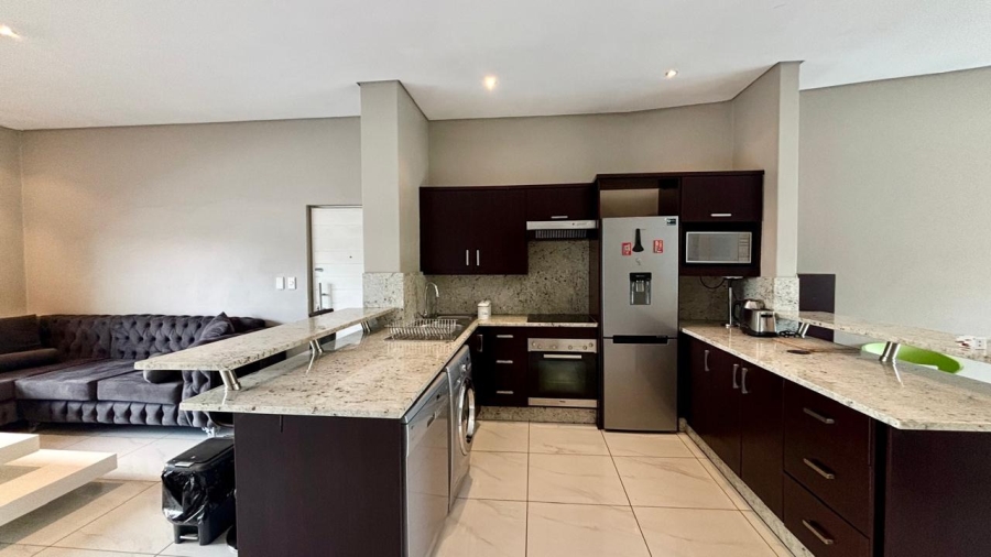 2 Bedroom Property for Sale in Wendywood Gauteng