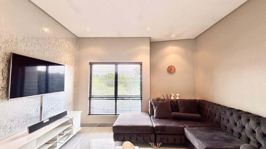 2 Bedroom Property for Sale in Wendywood Gauteng