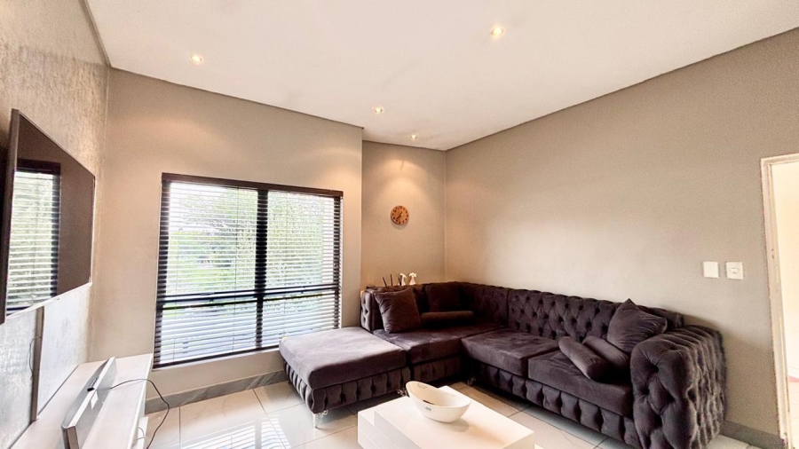 2 Bedroom Property for Sale in Wendywood Gauteng