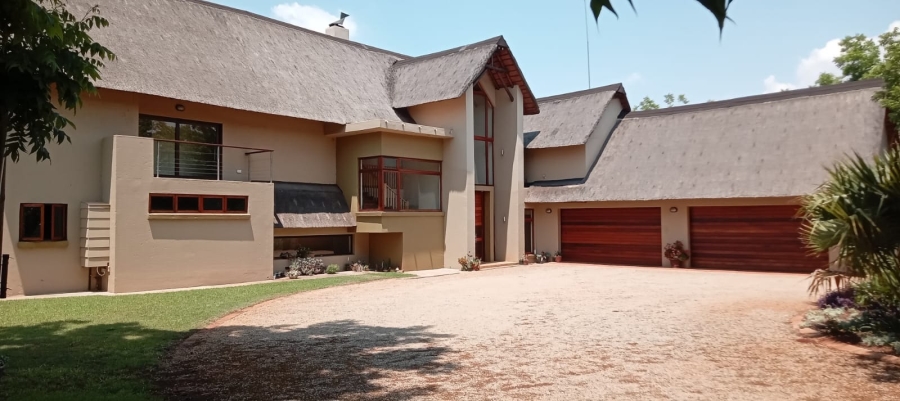 4 Bedroom Property for Sale in Zeekoeigat Gauteng