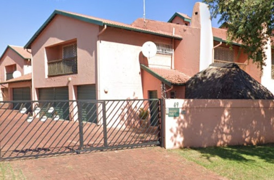 3 Bedroom Property for Sale in Raceview Gauteng