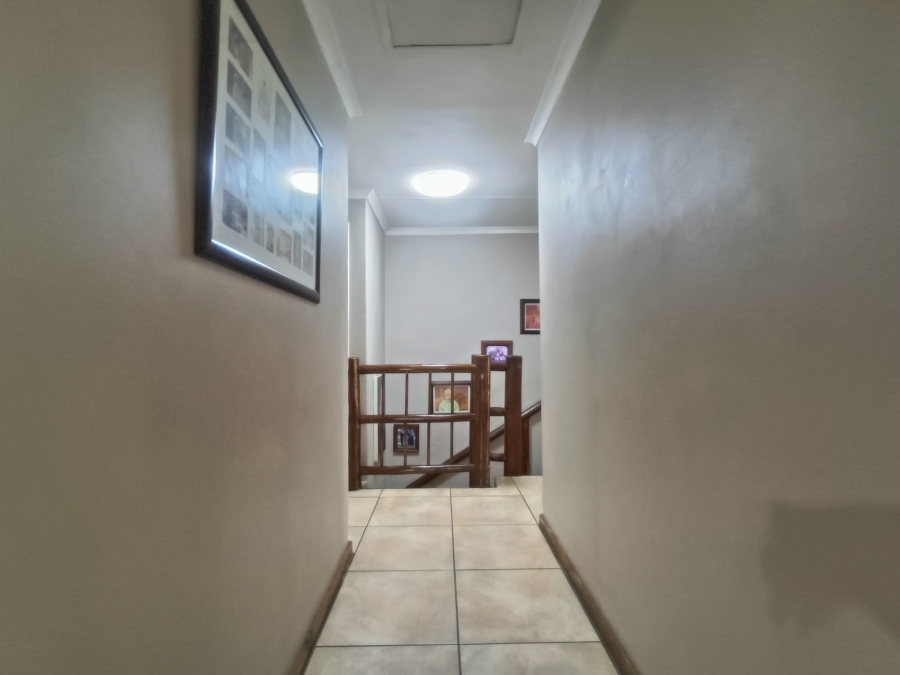 3 Bedroom Property for Sale in Raceview Gauteng