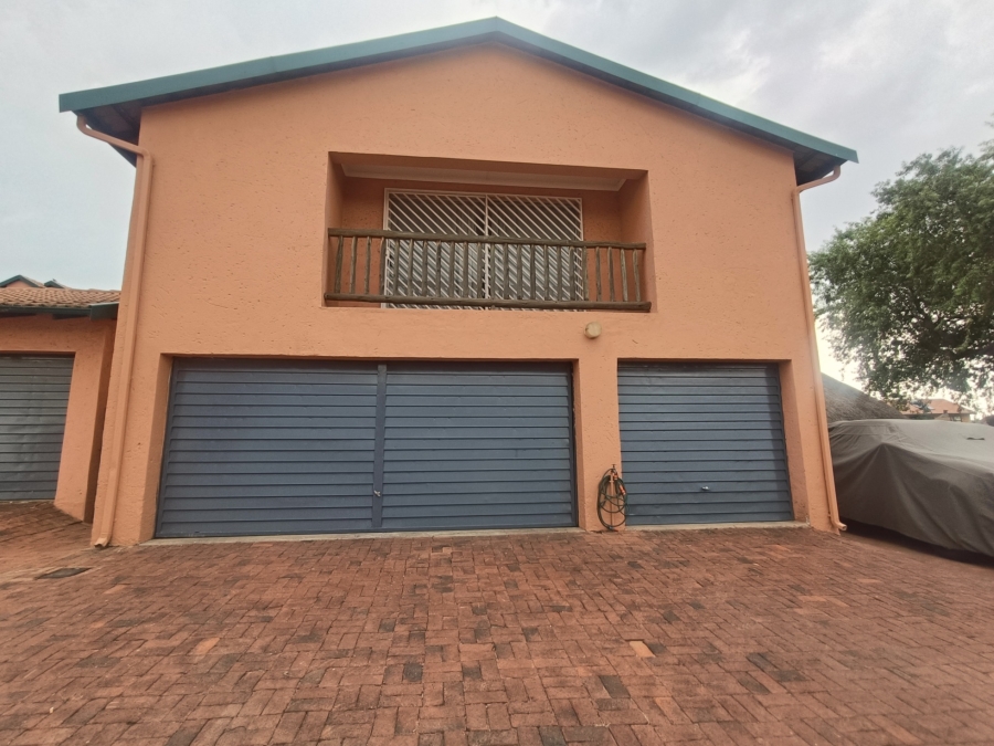 3 Bedroom Property for Sale in Raceview Gauteng