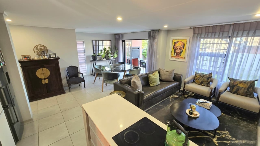 3 Bedroom Property for Sale in Rooihuiskraal North Gauteng