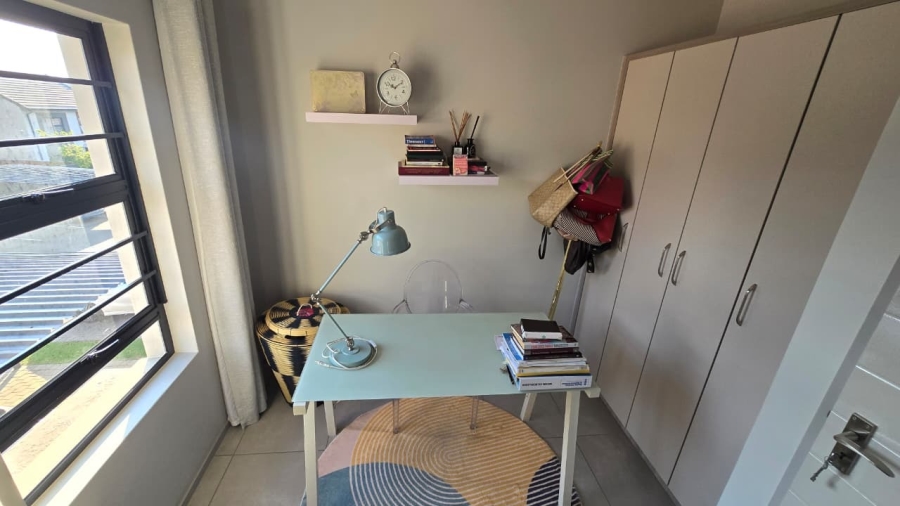 3 Bedroom Property for Sale in Rooihuiskraal North Gauteng