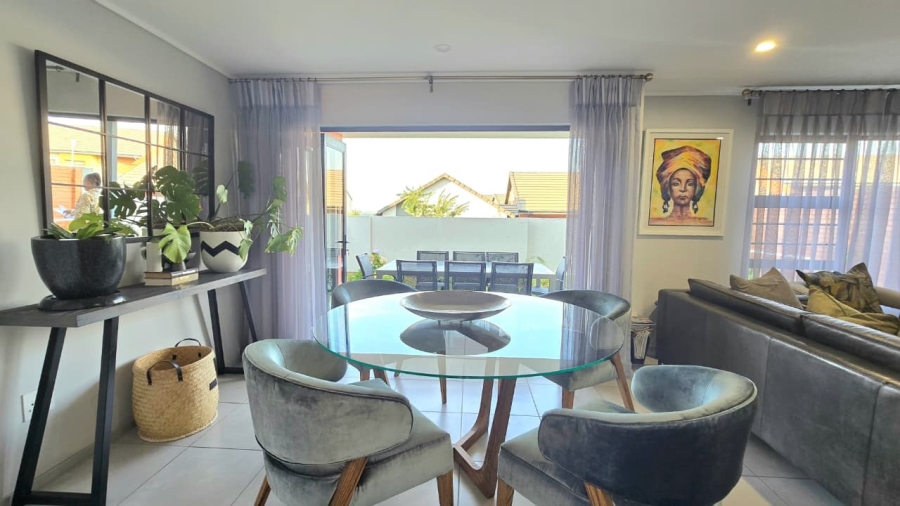 3 Bedroom Property for Sale in Rooihuiskraal North Gauteng