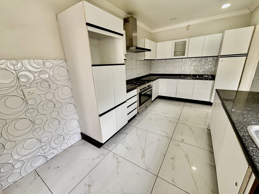 To Let 3 Bedroom Property for Rent in Morningside Gauteng