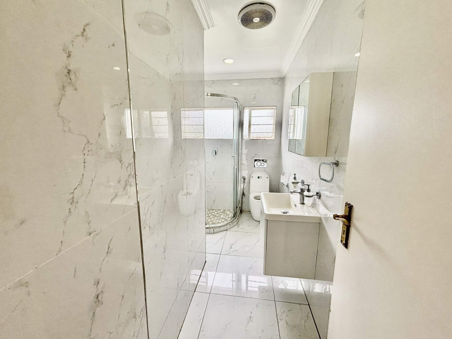 To Let 3 Bedroom Property for Rent in Morningside Gauteng