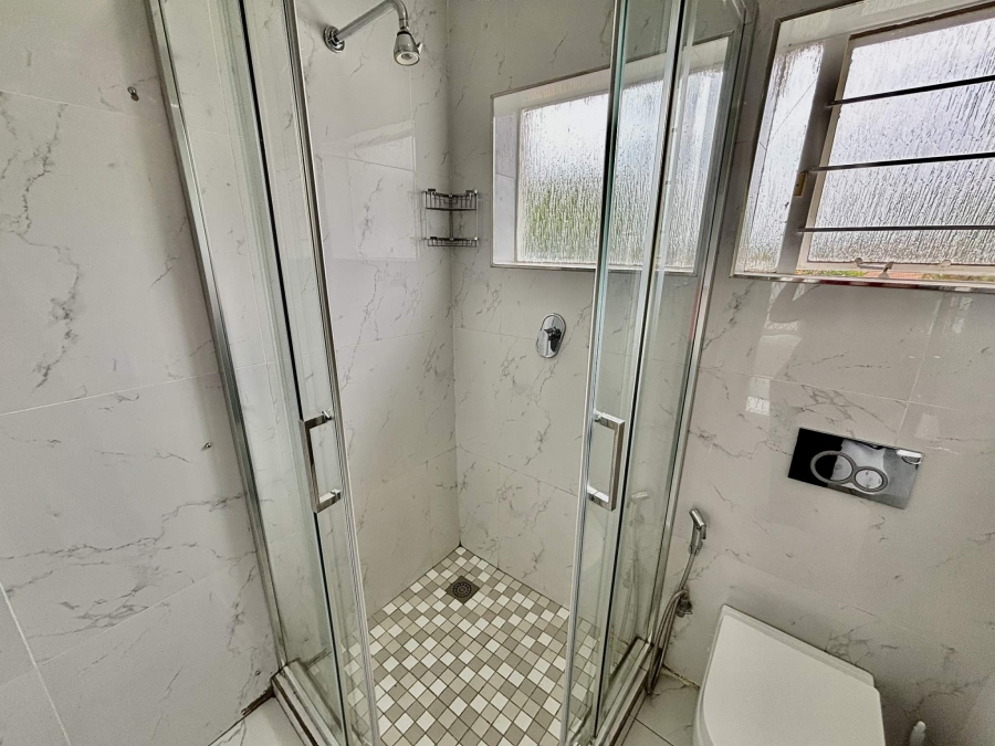 To Let 3 Bedroom Property for Rent in Morningside Gauteng