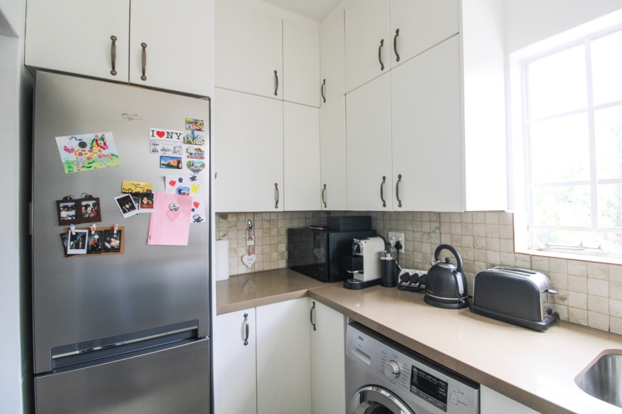 To Let 1 Bedroom Property for Rent in Rivonia Gauteng