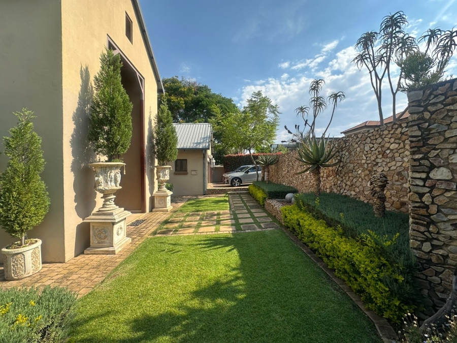 4 Bedroom Property for Sale in Midstream Estate Gauteng
