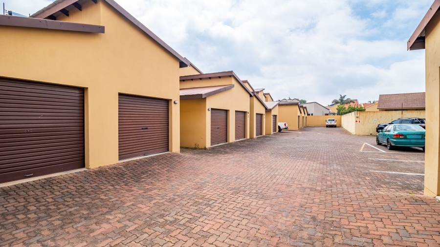 3 Bedroom Property for Sale in Rynfield Gauteng