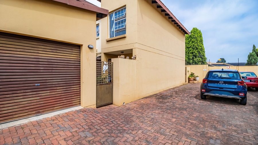 3 Bedroom Property for Sale in Rynfield Gauteng