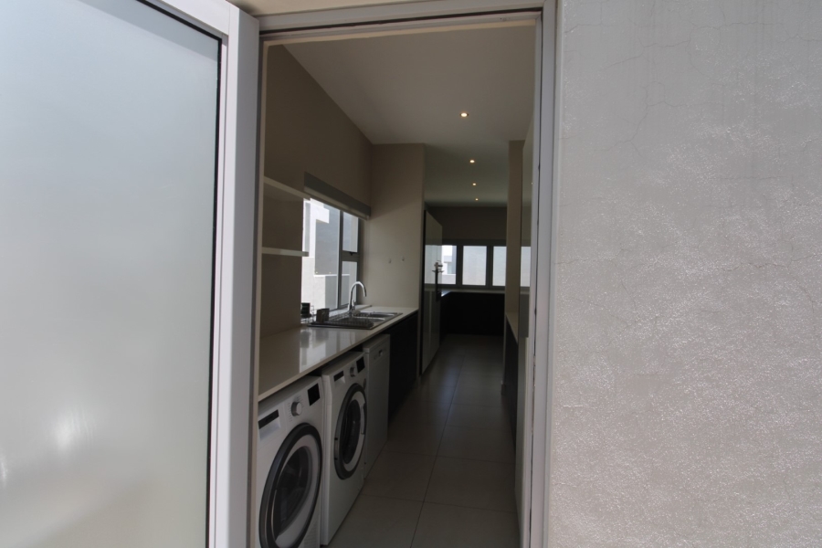 4 Bedroom Property for Sale in Bryanston Gauteng