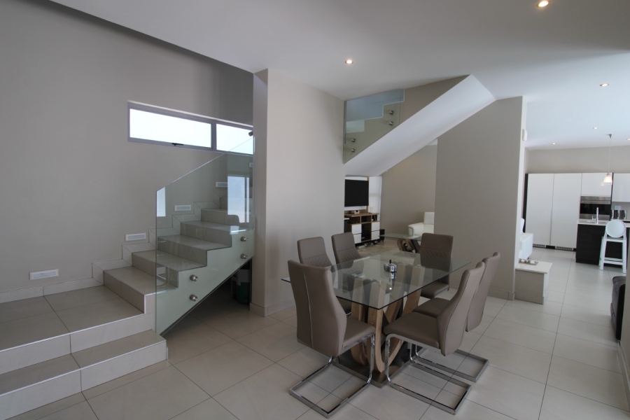 4 Bedroom Property for Sale in Bryanston Gauteng