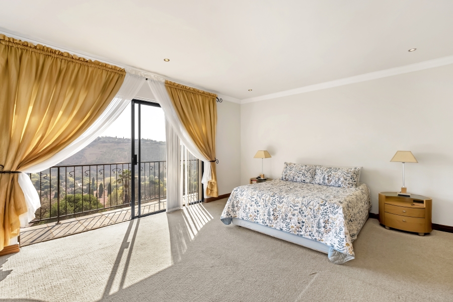 4 Bedroom Property for Sale in Helderkruin Gauteng