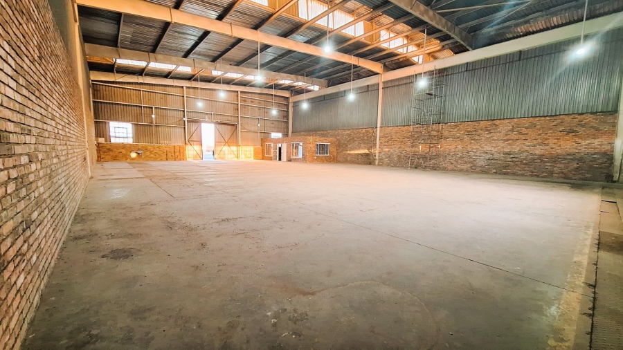 To Let commercial Property for Rent in Meydustria Gauteng