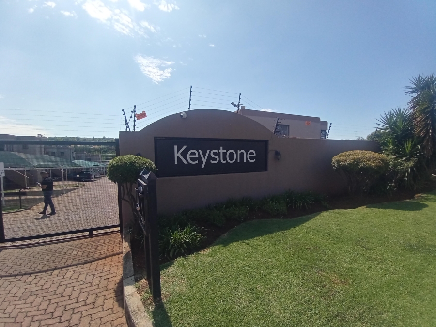 2 Bedroom Property for Sale in Glenvista Gauteng