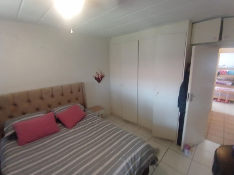 2 Bedroom Property for Sale in Glenvista Gauteng