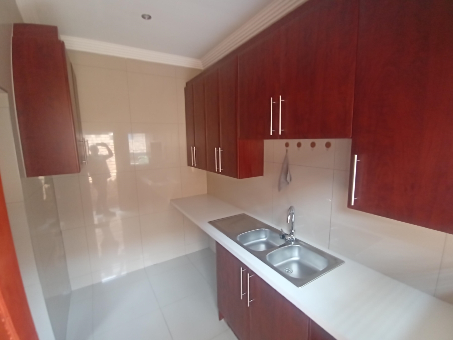 3 Bedroom Property for Sale in New Redruth Gauteng