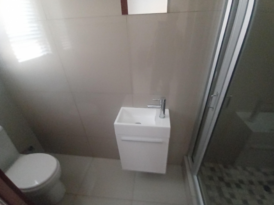 3 Bedroom Property for Sale in New Redruth Gauteng