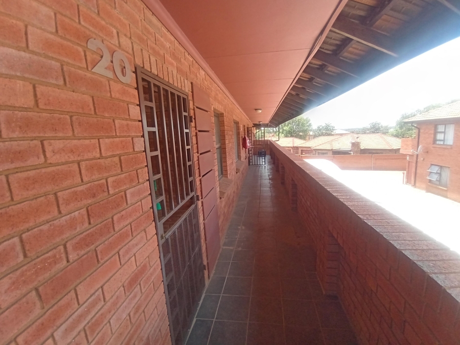 2 Bedroom Property for Sale in Florentia Gauteng