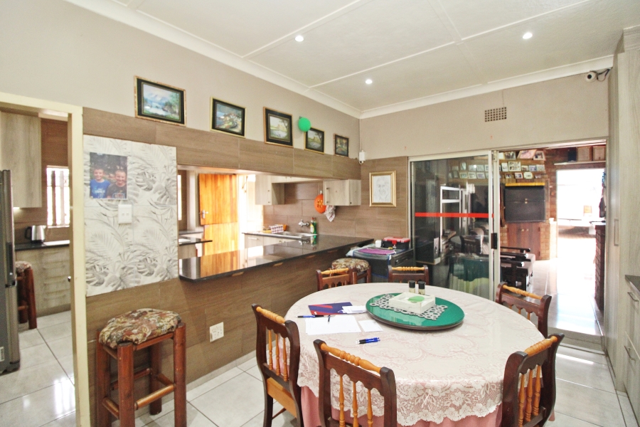 4 Bedroom Property for Sale in Gerdview Gauteng