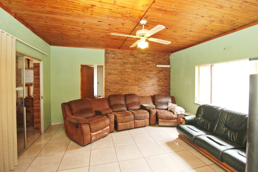 4 Bedroom Property for Sale in Gerdview Gauteng