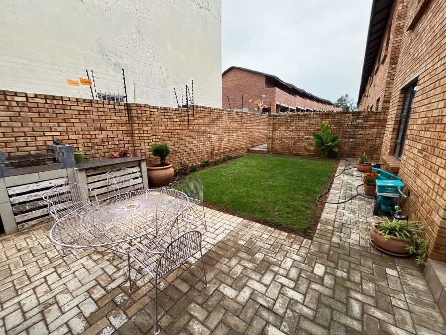 2 Bedroom Property for Sale in Albemarle Gauteng