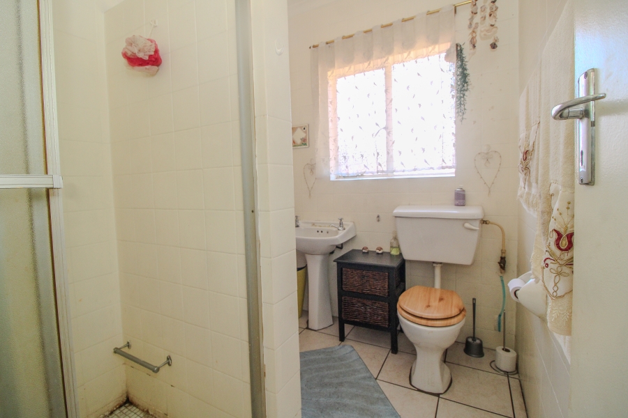 3 Bedroom Property for Sale in Rustivia Gauteng