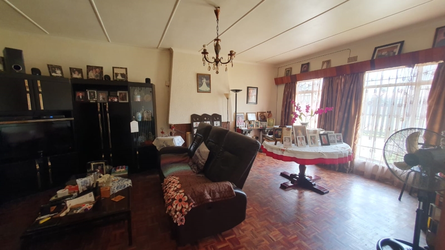 3 Bedroom Property for Sale in Tulisa Park Gauteng