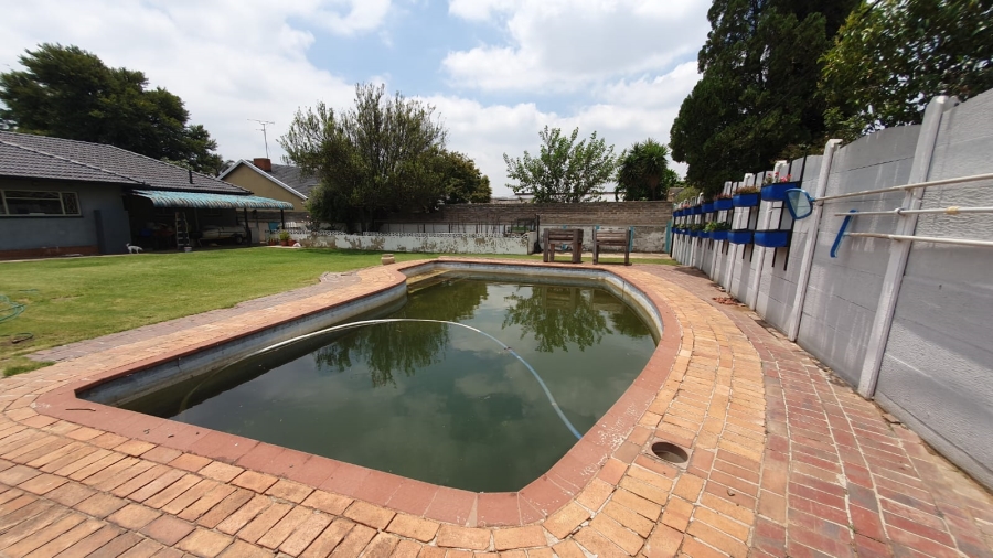 3 Bedroom Property for Sale in Tulisa Park Gauteng