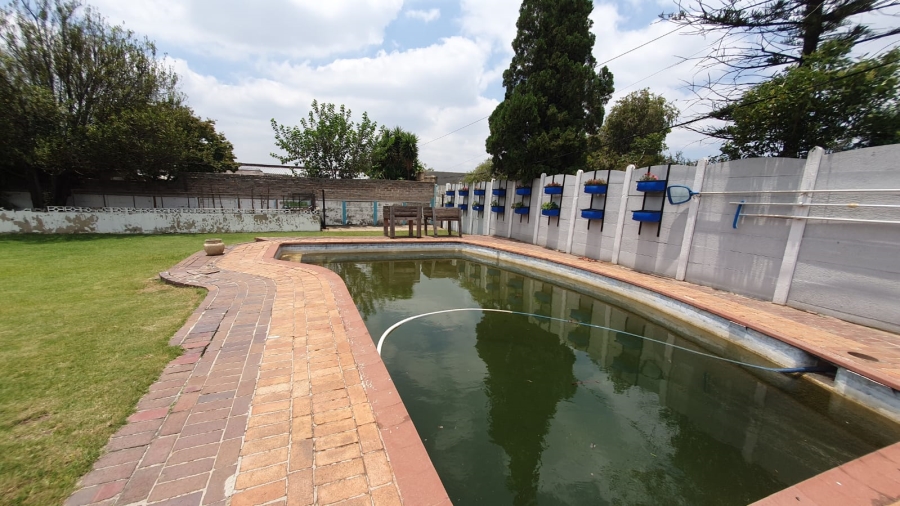 3 Bedroom Property for Sale in Tulisa Park Gauteng