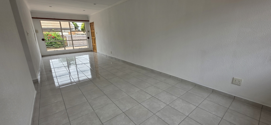 To Let 4 Bedroom Property for Rent in Ravenswood Gauteng