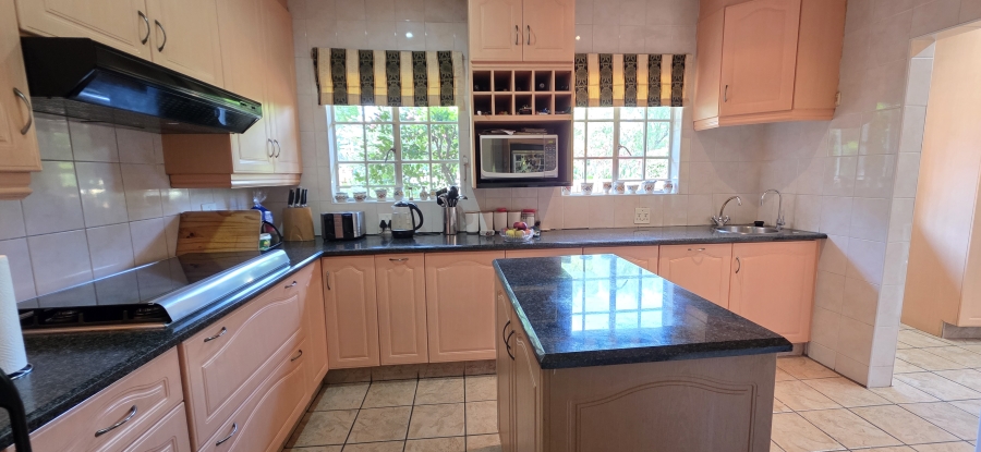 4 Bedroom Property for Sale in Dowerglen Gauteng