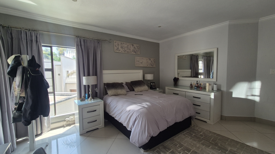 4 Bedroom Property for Sale in Oriel Gauteng