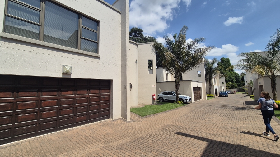 4 Bedroom Property for Sale in Oriel Gauteng