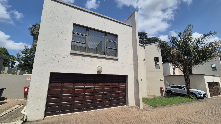 4 Bedroom Property for Sale in Oriel Gauteng