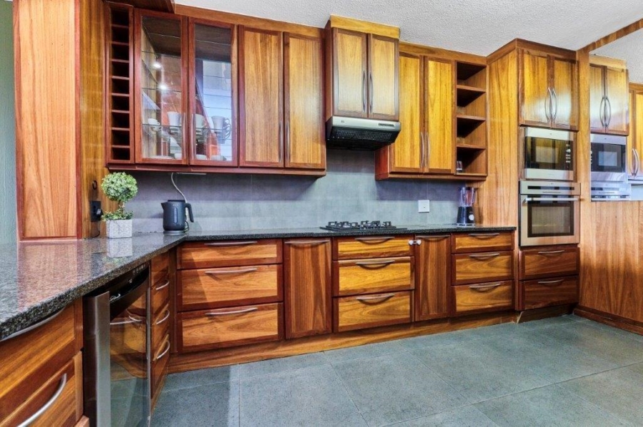 To Let 3 Bedroom Property for Rent in Morningside Gauteng