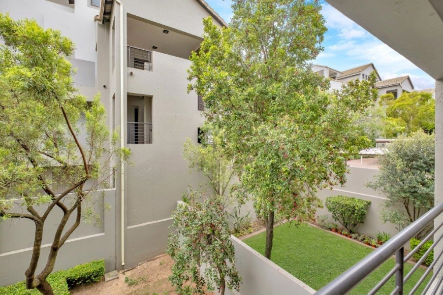 1 Bedroom Property for Sale in Bryanston Gauteng