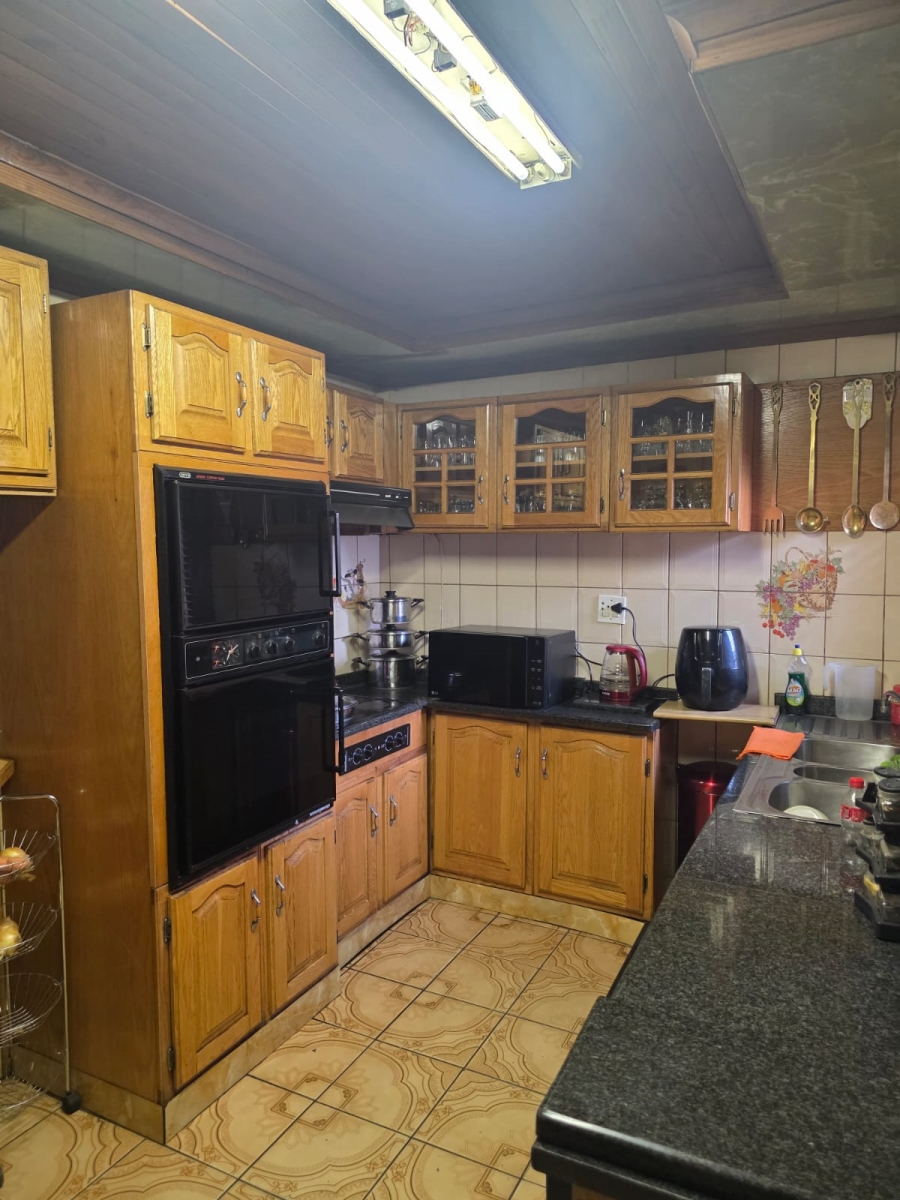 3 Bedroom Property for Sale in Eldorado Park Gauteng