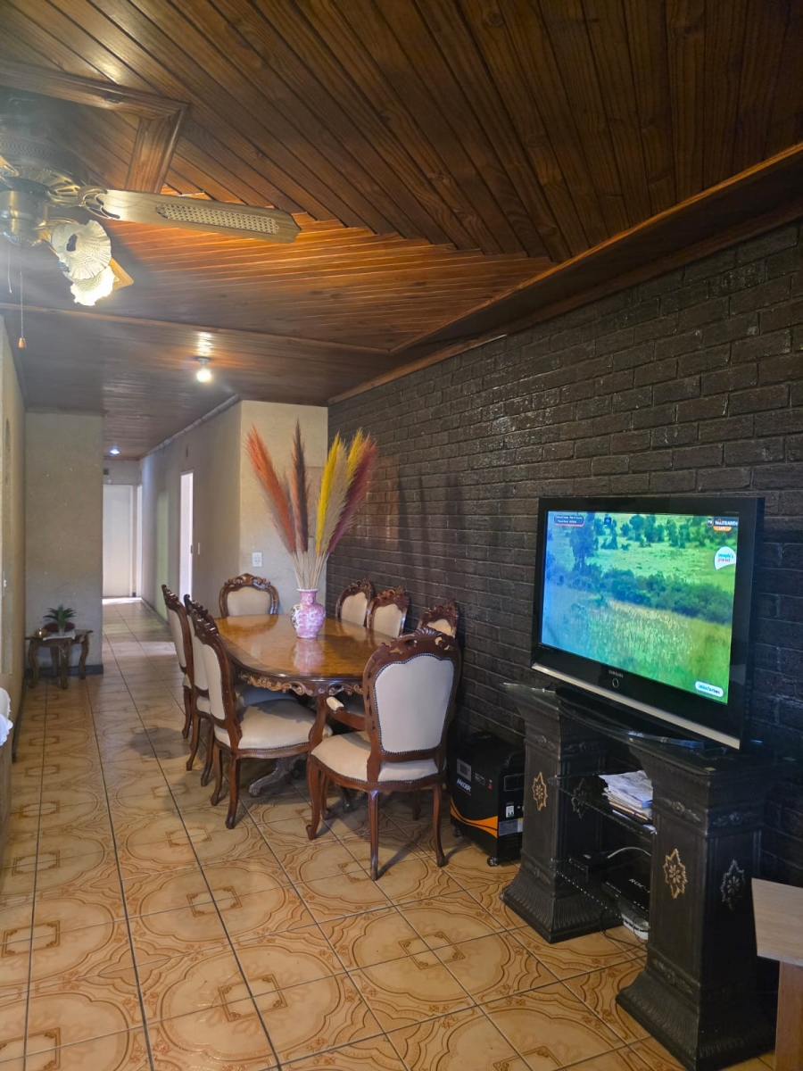 3 Bedroom Property for Sale in Eldorado Park Gauteng