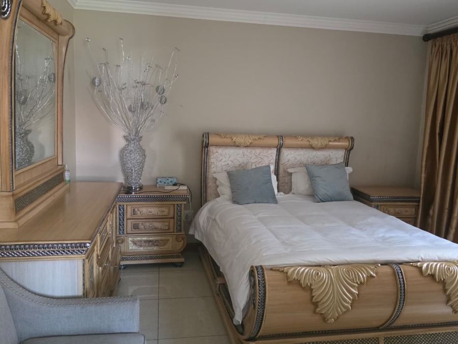To Let 4 Bedroom Property for Rent in Midlands Estate Gauteng