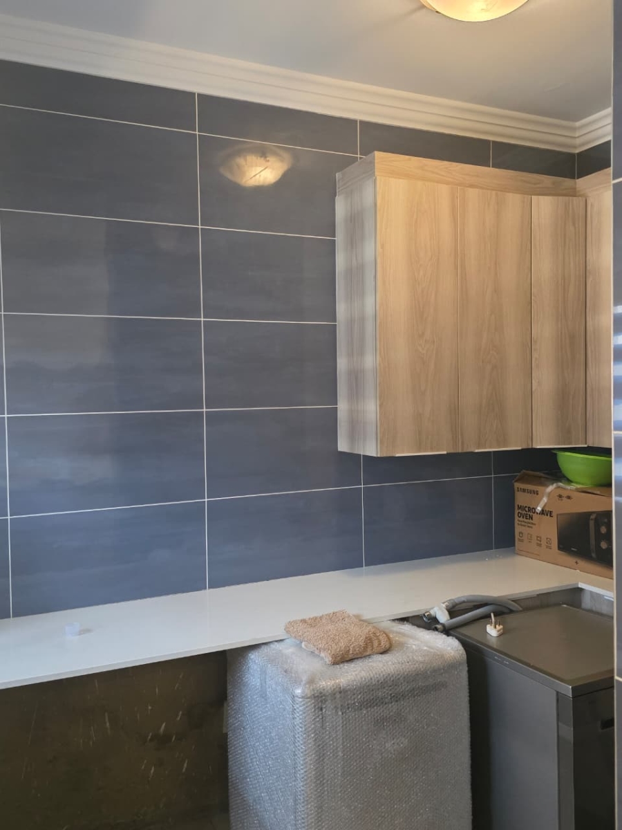 To Let 4 Bedroom Property for Rent in Midlands Estate Gauteng