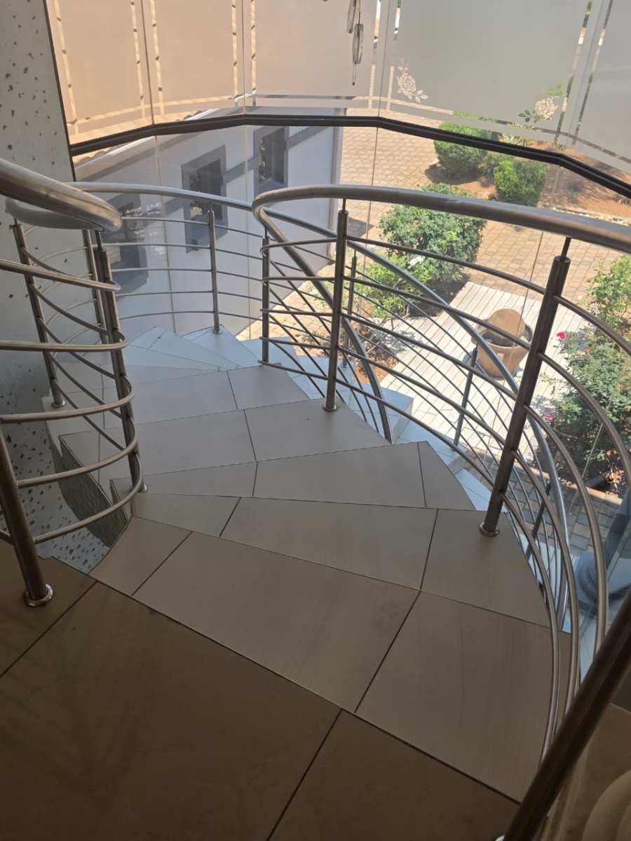 To Let 4 Bedroom Property for Rent in Midlands Estate Gauteng